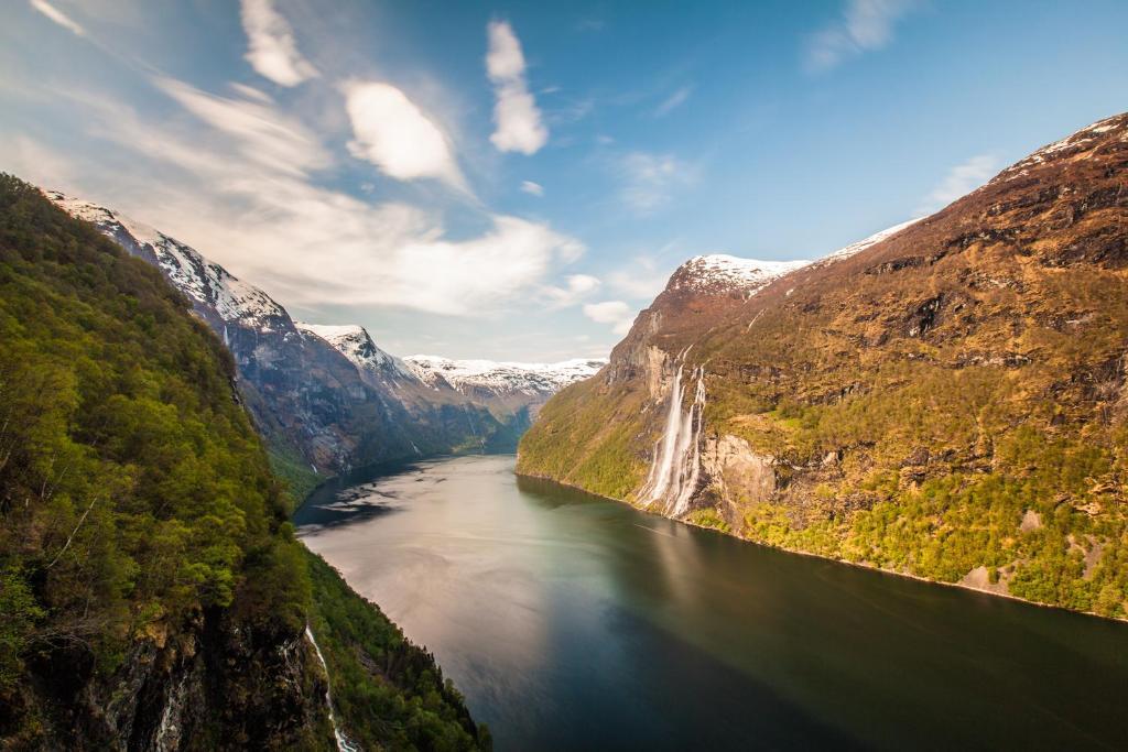 Grande Hytteutleige Og Camping Geiranger Exterior photo