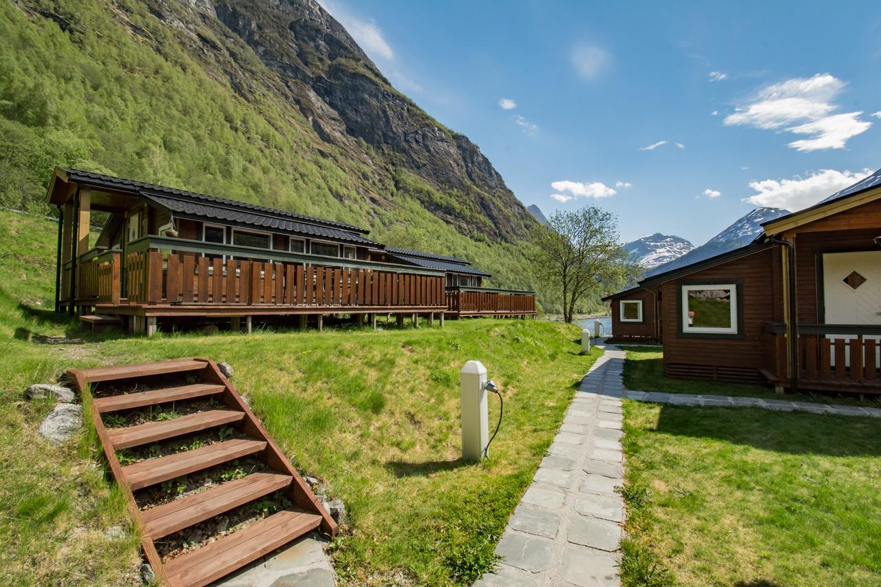 Grande Hytteutleige Og Camping Geiranger Exterior photo
